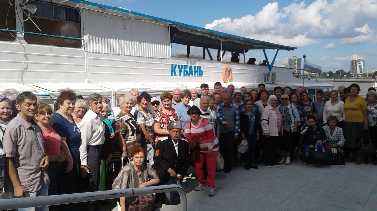 Инвалиды Центрального округа празднуют День города