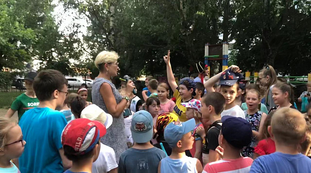 Юные жители Славянского микрорайона отпраздновала наступление лета