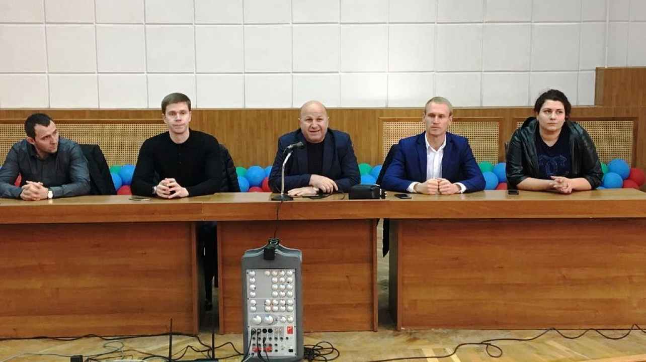 В администрации Западного округа прошла встреча горожанами