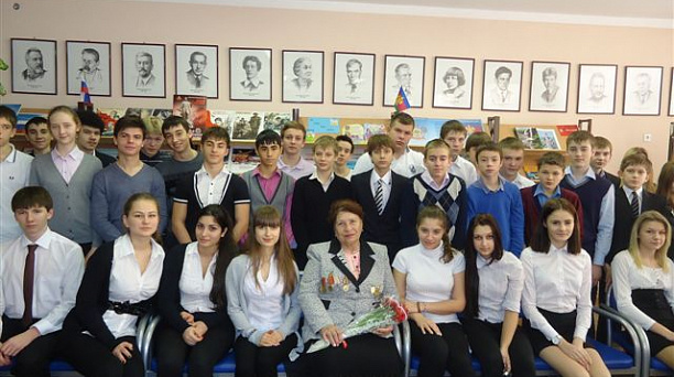 В Западном округе продолжаются мероприятия в рамках месячника  по военно-патриотической работе