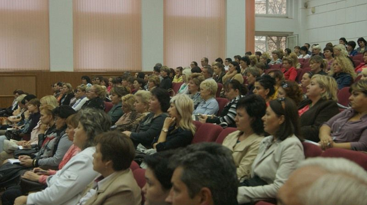 В Западном округе прошло родительское собрание