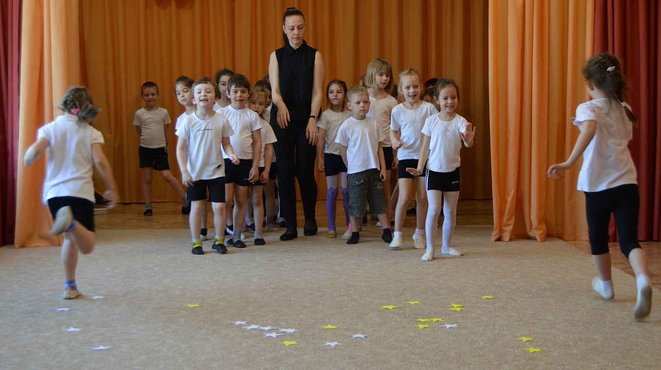 В детском саду Западного округа был проведен «Космический час»