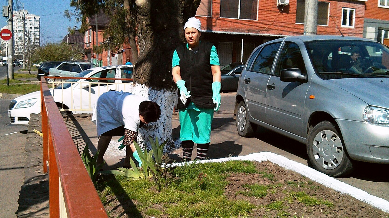 Предприятия Западного округа навели порядок на своих территориях