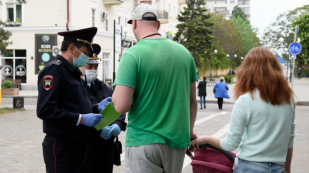 В Краснодаре полиция в условиях карантина проводит профилактику семейного насилия