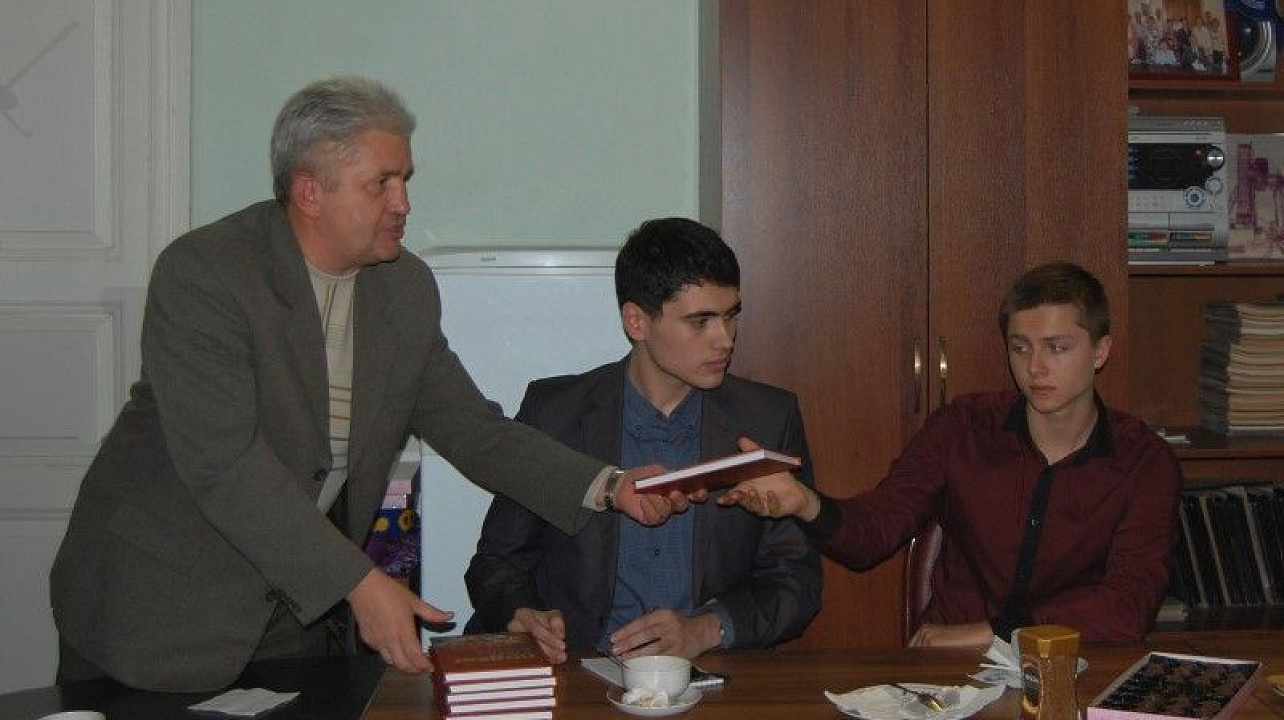 Ветераны и молодежь готовятся к месячнику оборонно-массовой и военно-патриотической работы (2).jpg