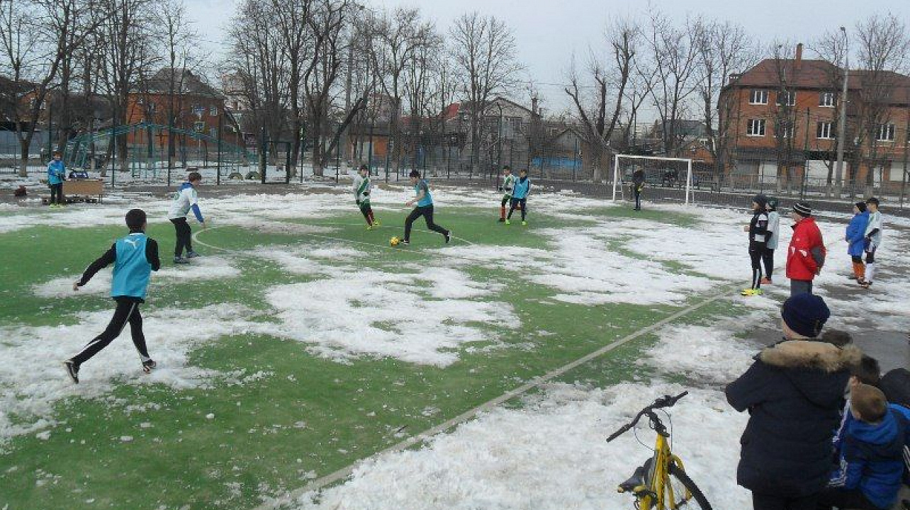 В Центральном округе состоялся зимний турнир по мини-футболу