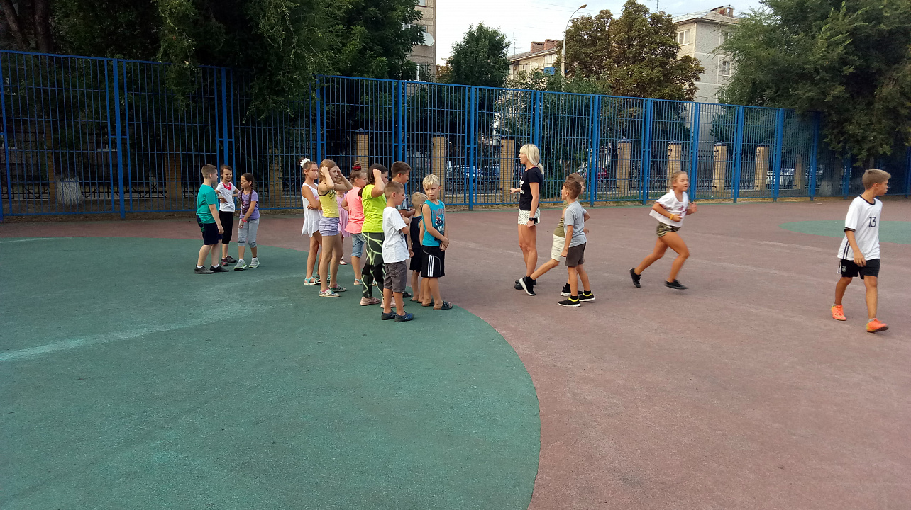 Вечерняя площадка школа 28.08.2017