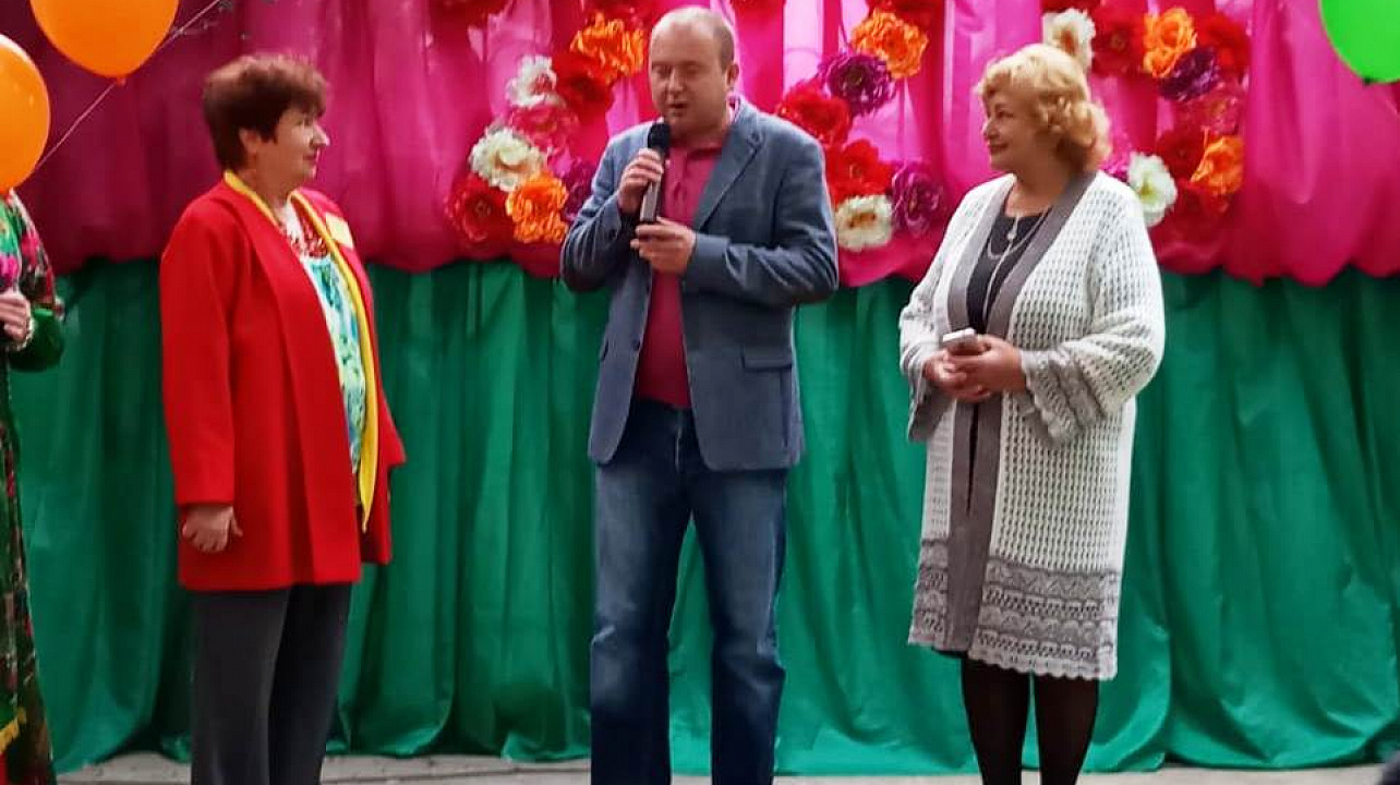 Праздник двора на Промышленной