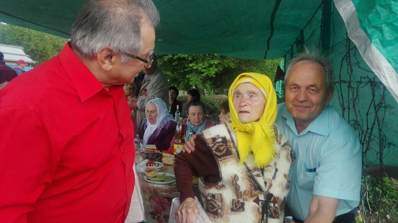 В хуторе Октябрьский и поселке Лазурном прошли мероприятия, посвященны