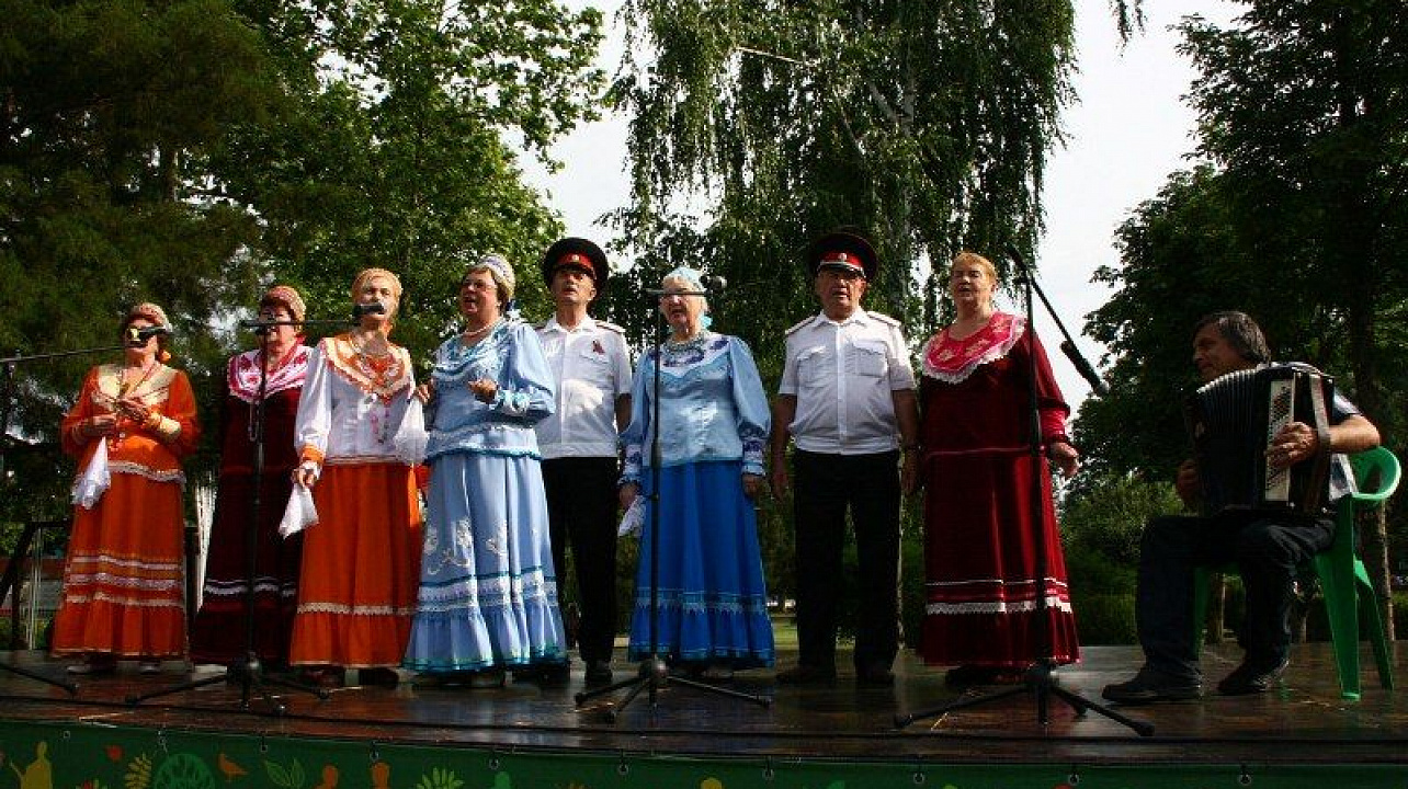 В День России в парке им. 30-летия Победы прошёл концерт