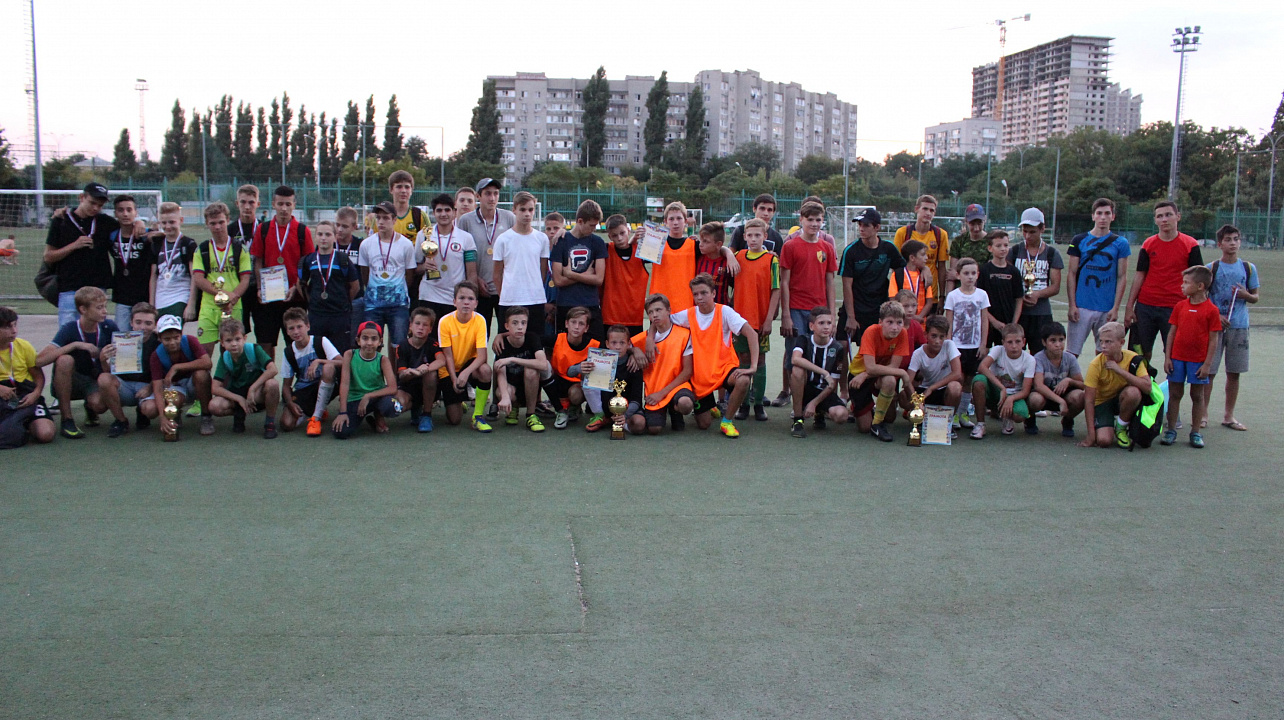 В Краснодаре завершился летний турнир по мини-футболу на Кубок главы