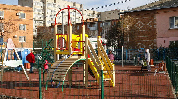 По ул. Новороссийской в Краснодаре в 2018 г. благоустроят дворы 10 многоквартирных домов