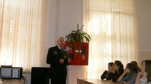 В библиотеке им. Н.А.Некрасова прошло мероприятие "Гроза 1812 года"