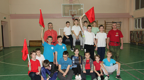 В Западном округе состоялся турнир по казачьей верховой борьбе