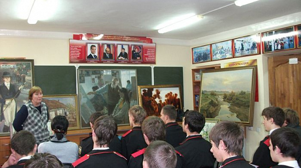 Военный корреспондент В.Щеголев в гостях у казачат