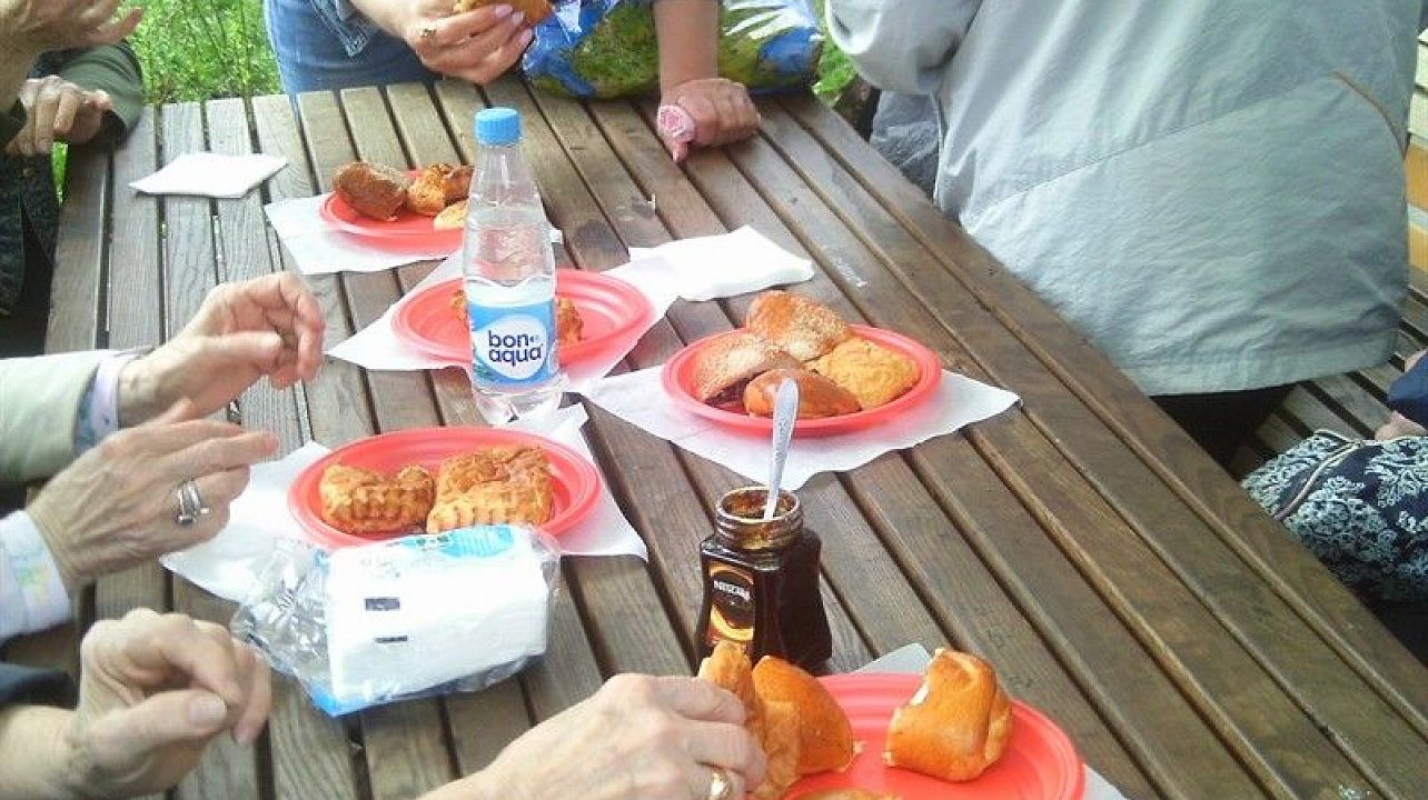 Под руководством Ольги Клименко продолжает работу кулинарный кружок.jpg