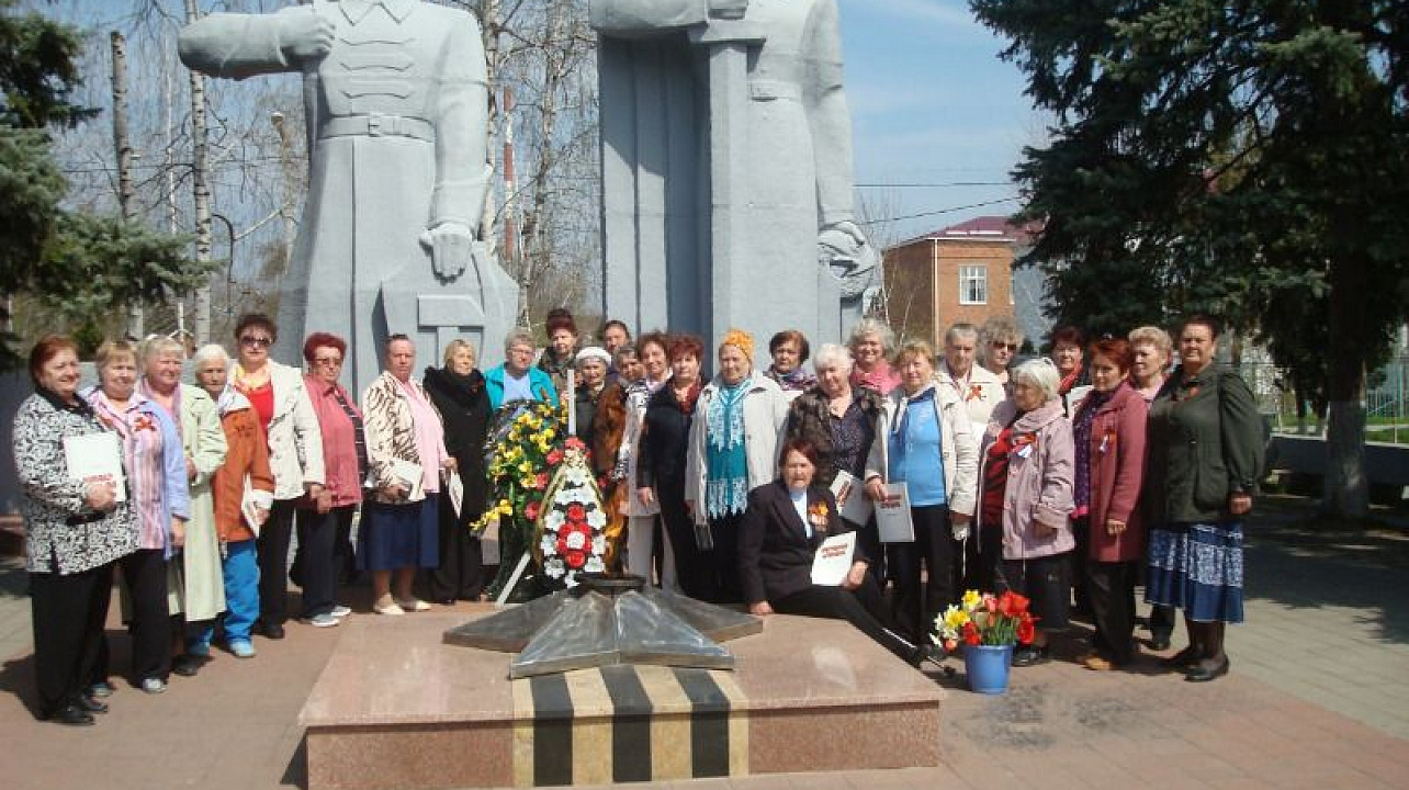 Союз пенсионеров Карасунского округа посетил музей семьи Степановых в городе Тимашевске.jpg