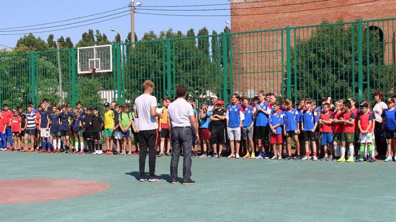 Подростки Западного округа приняли участие в окружных соревнованиях  2 тура I этапа Всекубанского турнира по футболу среди детских дворовых команд