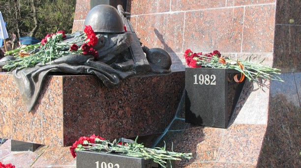 Студенты Центрального округа провели конкурс рассказов о войне