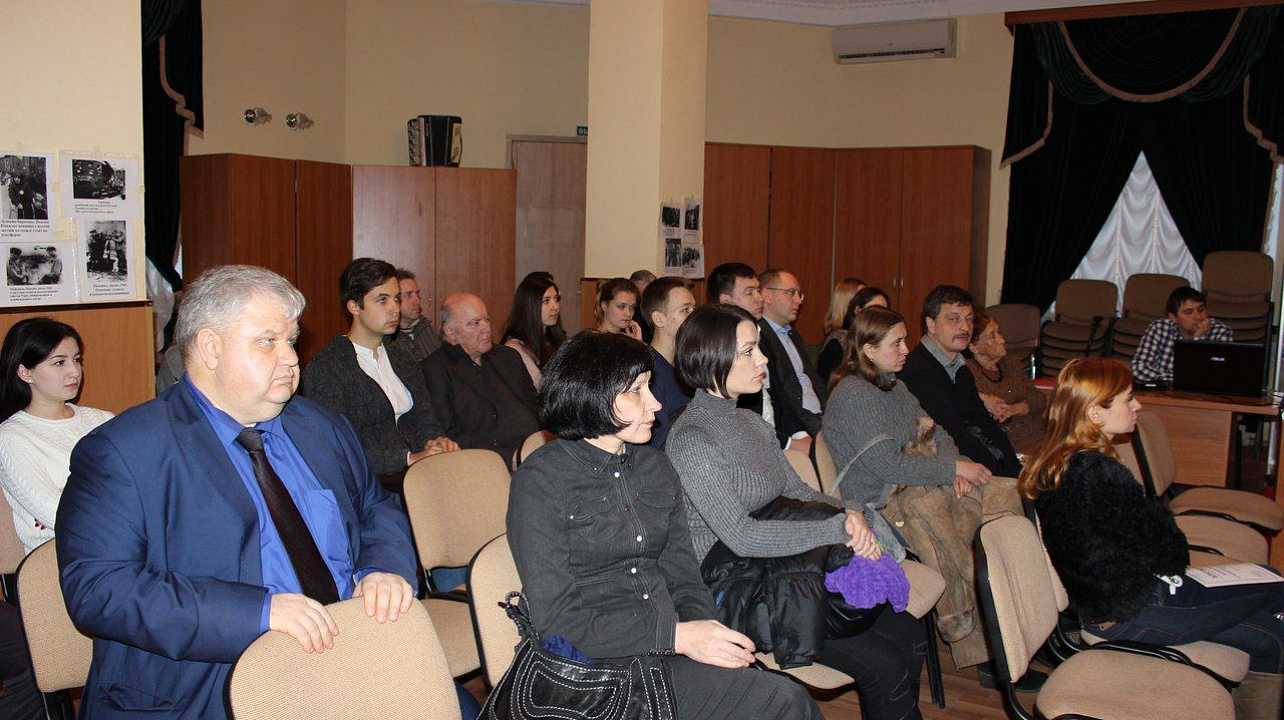 Мероприятия, посвящённые Дню памяти жертв Холокоста, прошли в Краснодаре (7).jpg