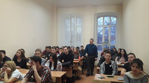 О героизме наших солдат по кадрам фильмов