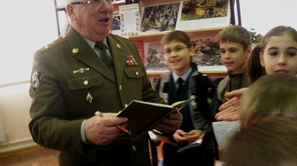 Знать и помнить уроки истории