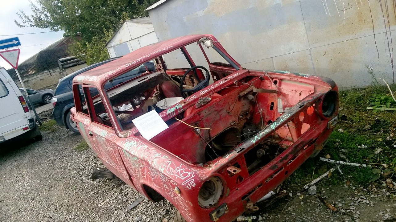 В Западном округе проведен очередной рейд по выявлению брошенного автотранспорта