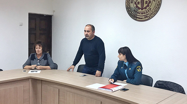 В администрации Прикубанского округа состоялось совещание с председателями садоводческих товариществ