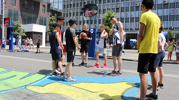 Стартовал Всекубанский турнир по уличному баскетболу на Кубок губернатора Краснодарского края