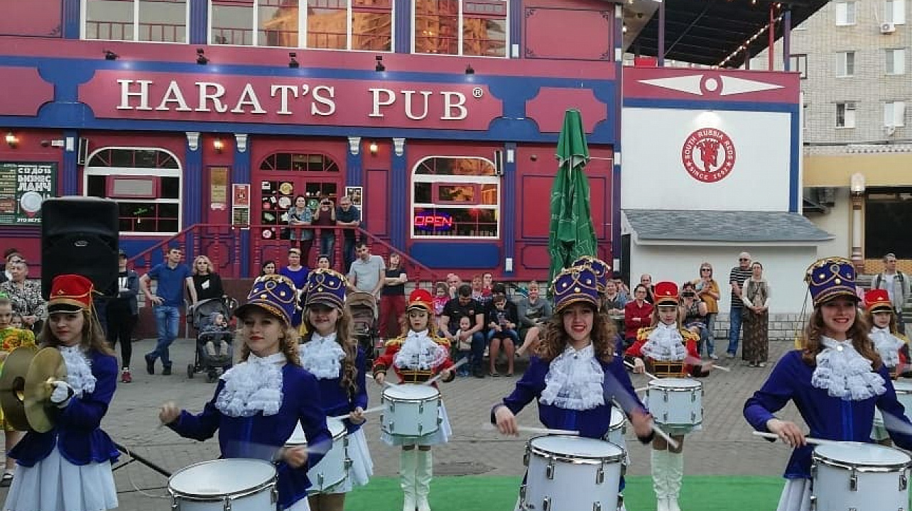 В сквере Фестивальном открыли сезон фонтанов