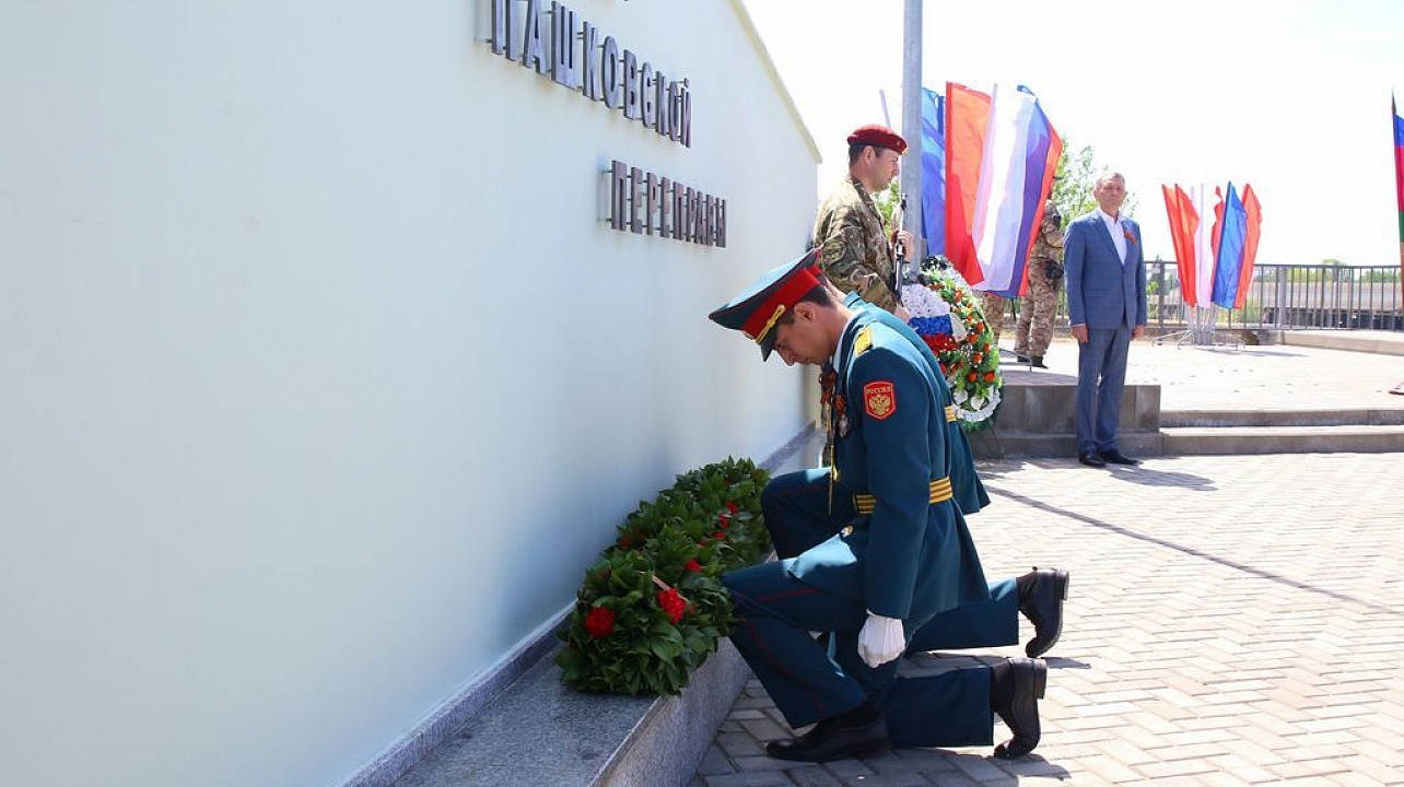 Глава Краснодара передал знак «Рубеж воинской доблести» в Выставочный зал Боевой Славы