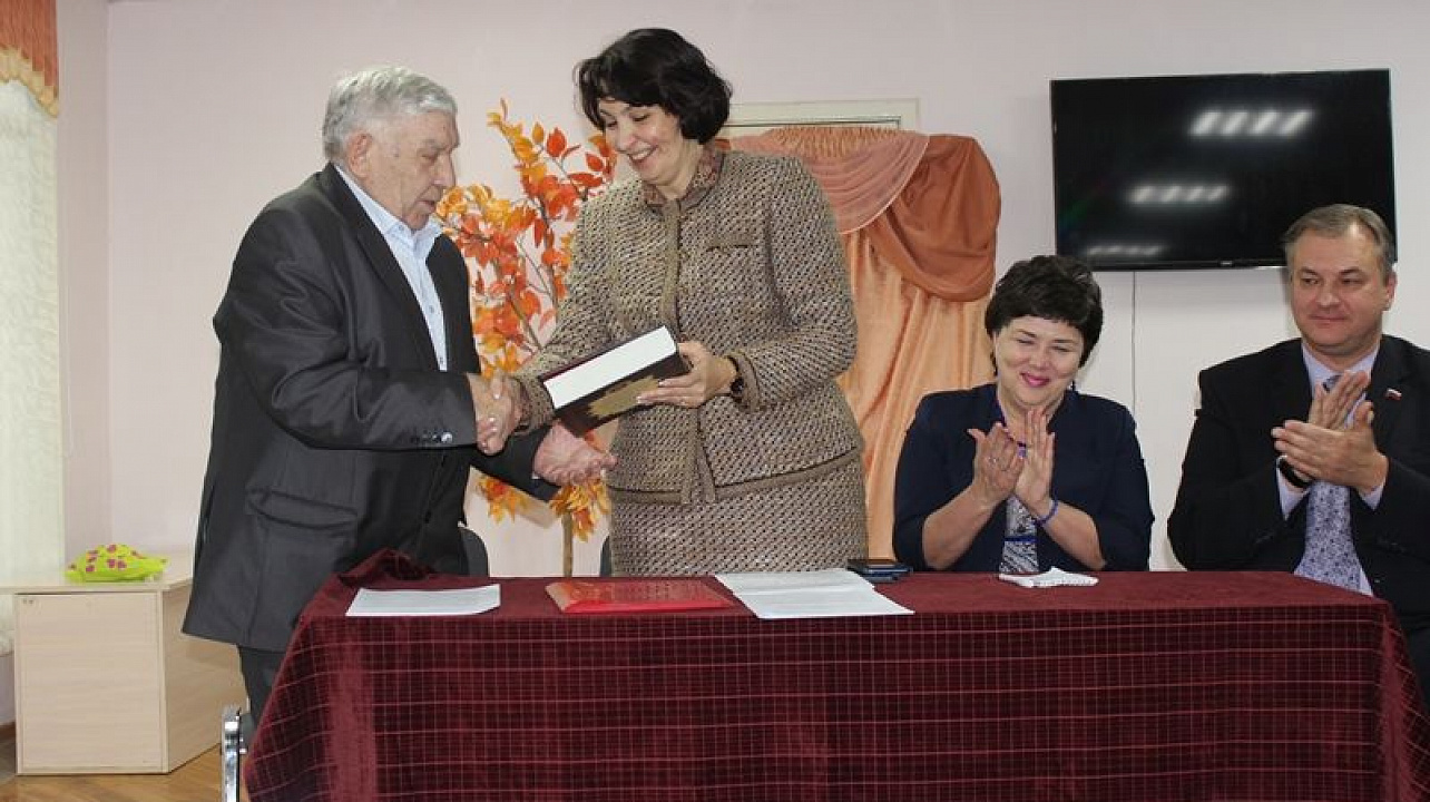 Председатель краевой общественной организации «Труженики тыла, ветераны труда и дети войны» Анатолий Кондаков сохранил свой пост