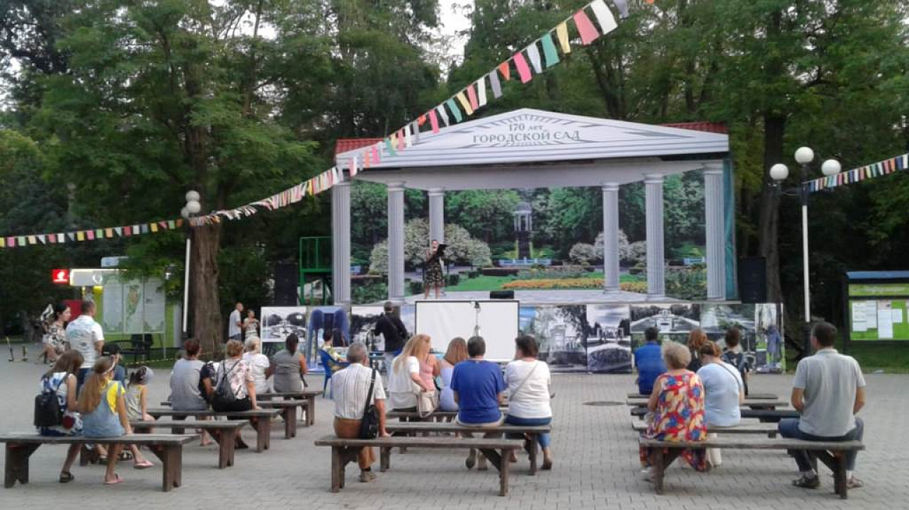 Учреждения культуры Западного округа присоединились к Всероссийской акции «Ночь кино»