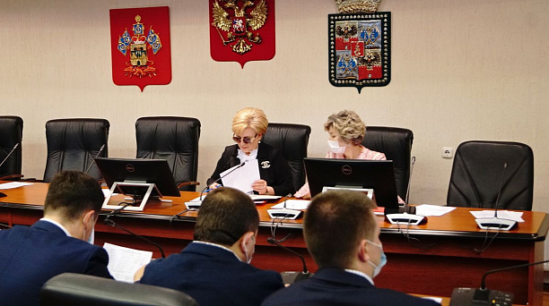 Дороги и формирование наказов — на повестке дня еженедельного совещания депутатов городской Думы Краснодара