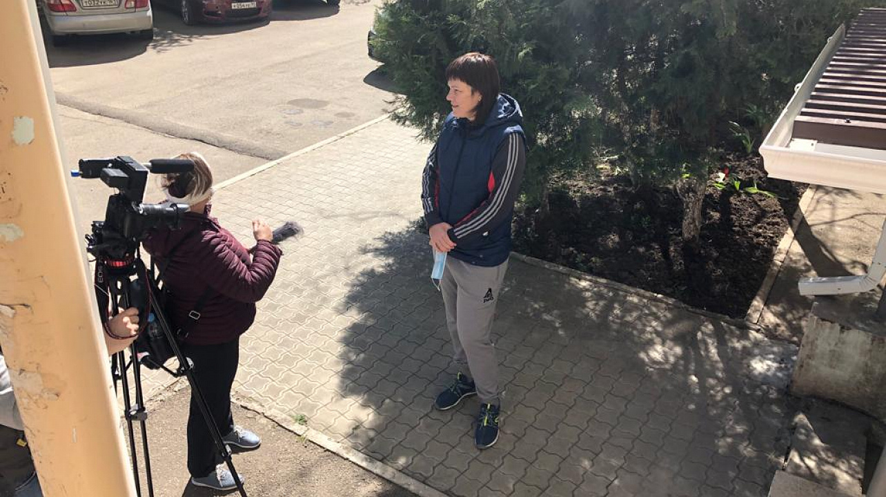 В КМР раздали продуктовые наборы пожилым жителям