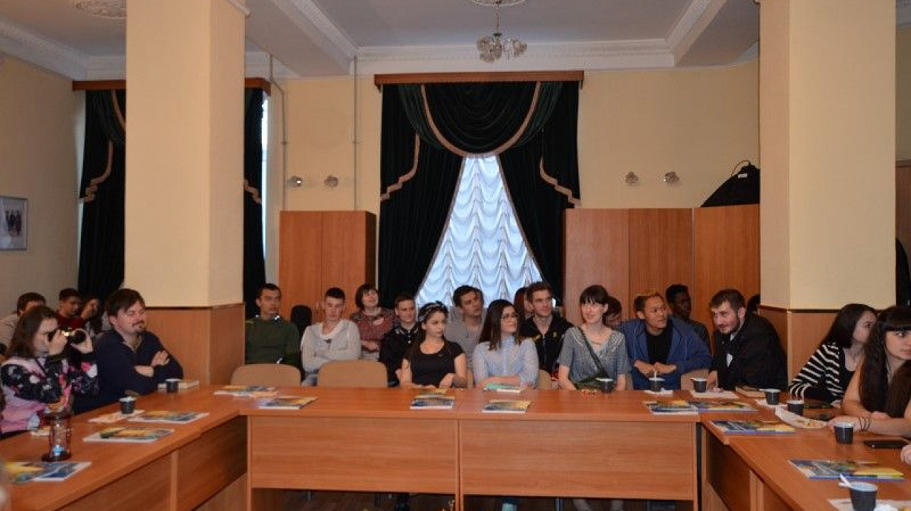 В гостях у Краснодарского клуба интернациональной дружбы побывали студенты из Германии.JPG