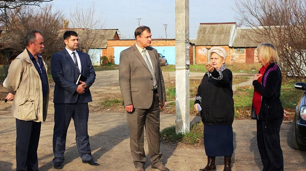 Виктор Тимофеев провел очередной прием жителей 29-го избирательного округа