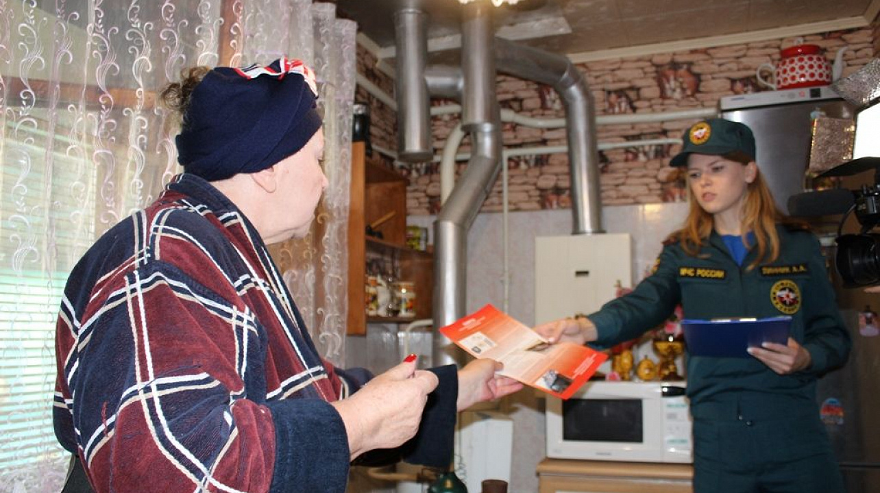 Жителям частного сектора Западного округа напомнили о правилах пожаробезопасности