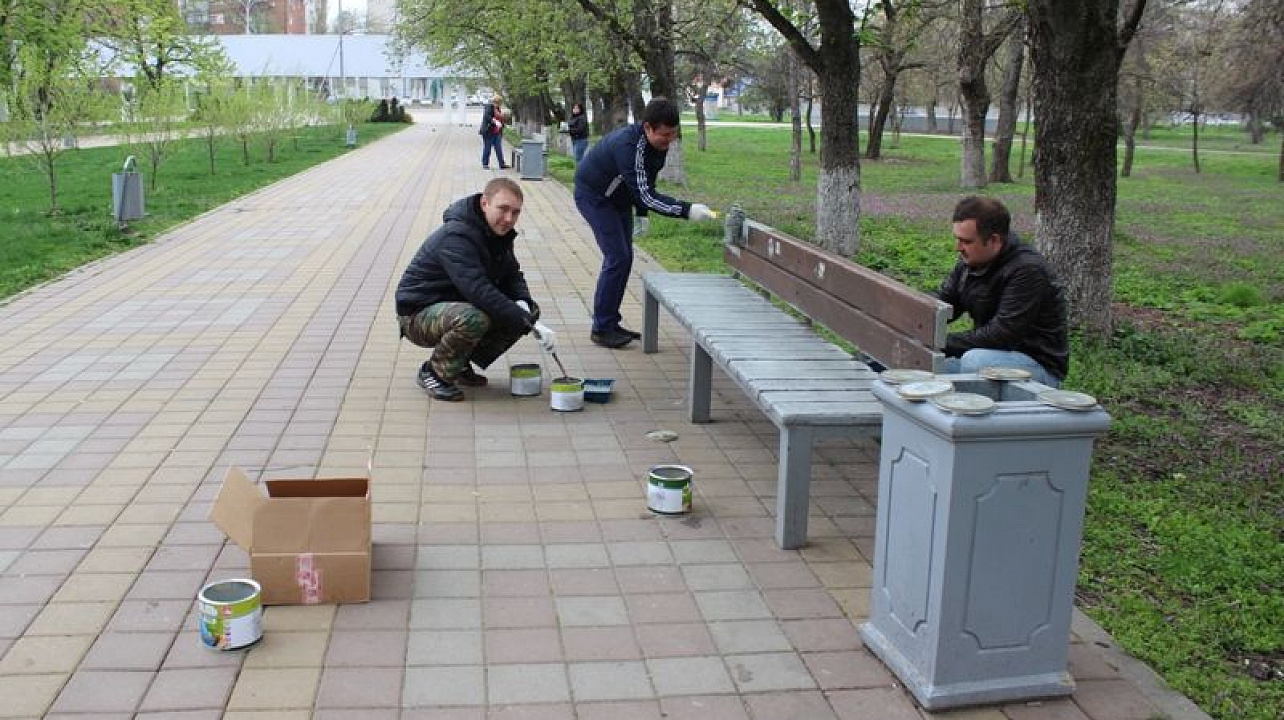 Жители Центрального округа приняли участие во Всекубанском субботнике