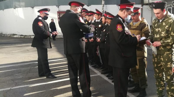 В патрулирование с мобильными группами самоконтроля Центрального округа вышел заместитель главы Краснодара Алексей Горбенко