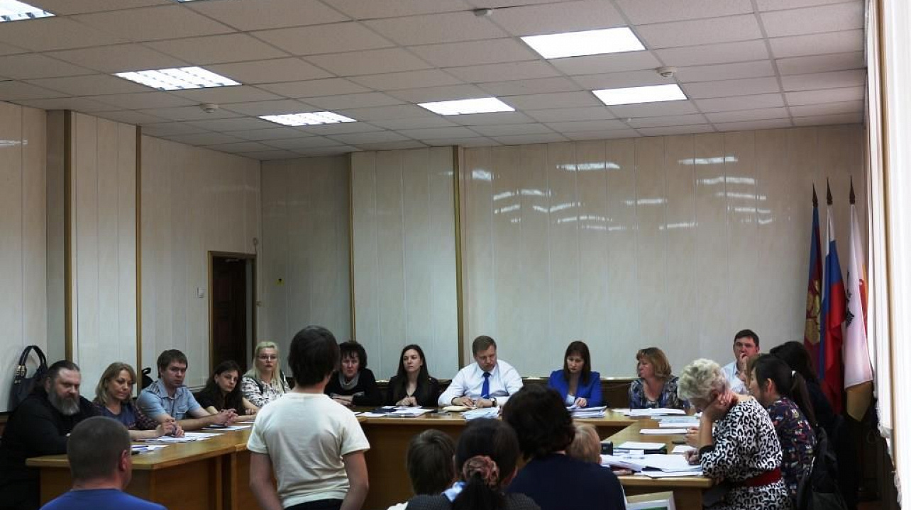 Одну семью поставили на учет, 30 семей наказали административными штрафами