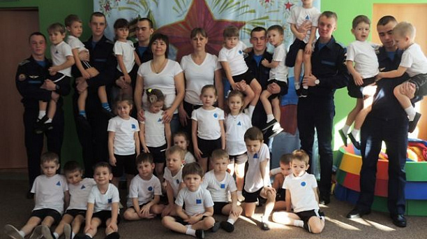 В детском саду № 169 состоялся спортивный праздник «Аты-баты, мы – солдаты»