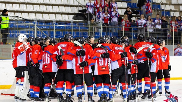 Краснодарский хоккейный клуб «Гвардия» дважды одержал победу над нововоронежским «Протоном»
