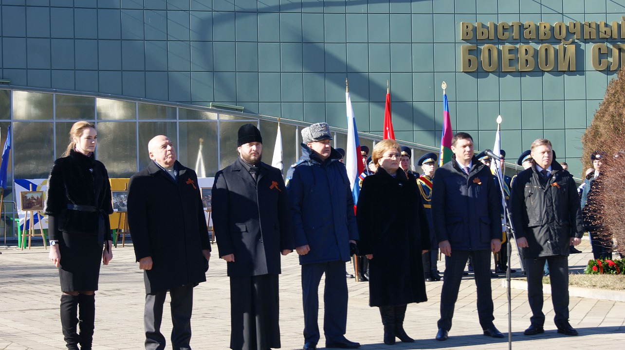 Жители Западного округа приняли участие в торжественном открытии месячника оборонно-массовой и военно-патриотической работы