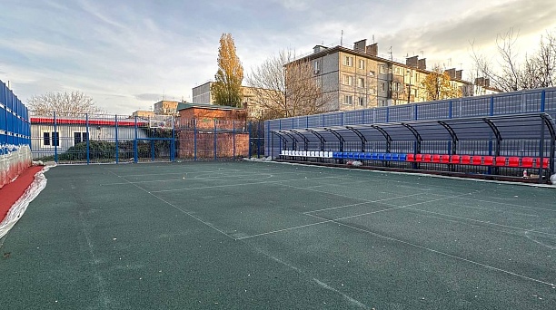 Замглавы Краснодара: Строительство «умной» спортплощадки в посёлке Белозёрном выходит на завершающий этап