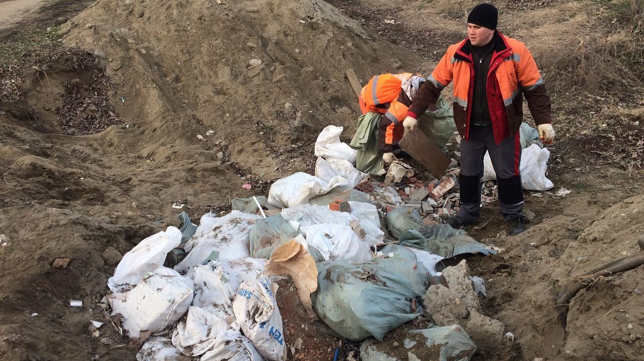 В Западном округе стартовал двухмесячник по наведению санитарного порядка и благоустройству