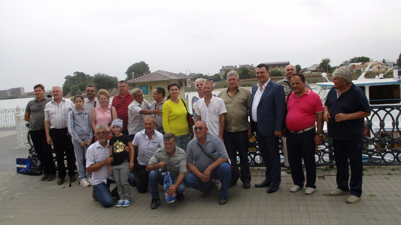 Прикубанские чернобыльцы побывали на экскурсии по реке Кубань