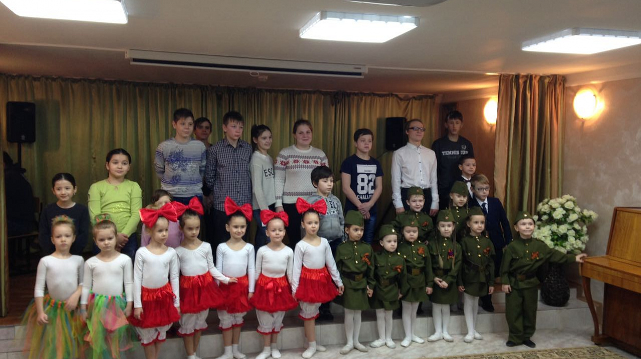 Творческий коллектив Западного округа посетил детский Дом