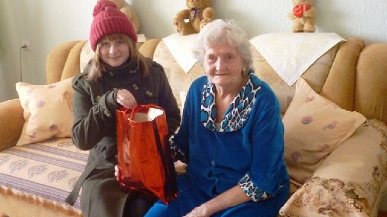 1 Поздравление ветеранов.jpg