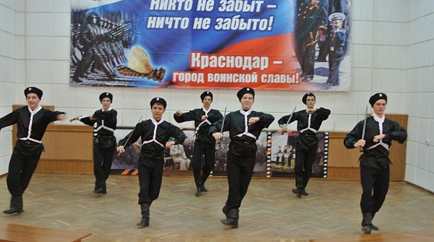 В актовом зале администрации Западного округа прошло открытое лично-командное первенство по казачьему военно-спортивному многоборью